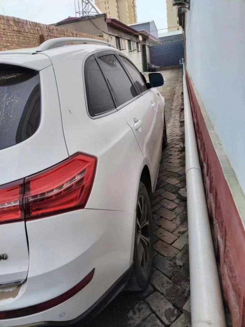 保定17年众泰T6006