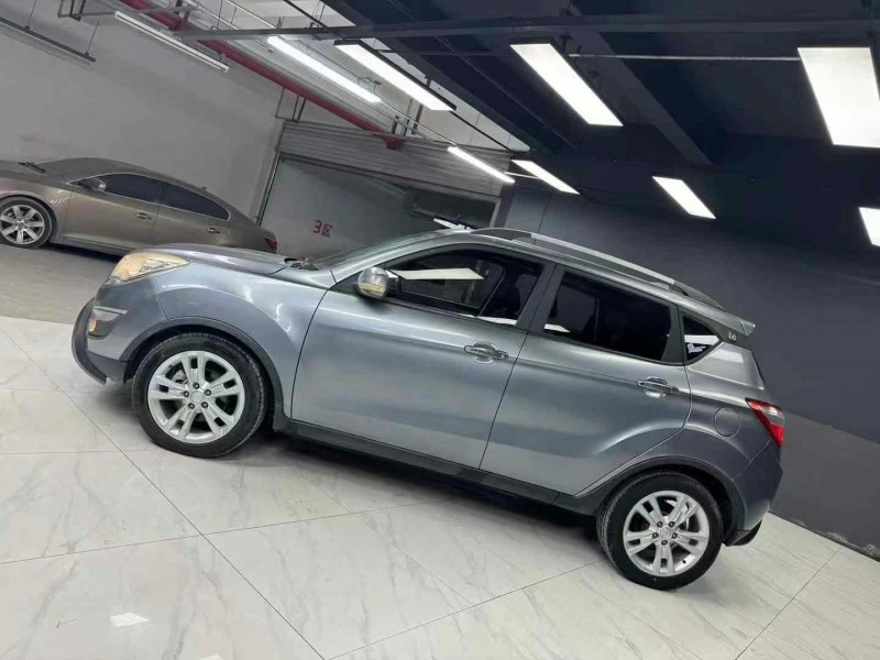 成都13年长安汽车CS354