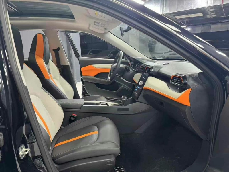 成都24年东风奕炫4