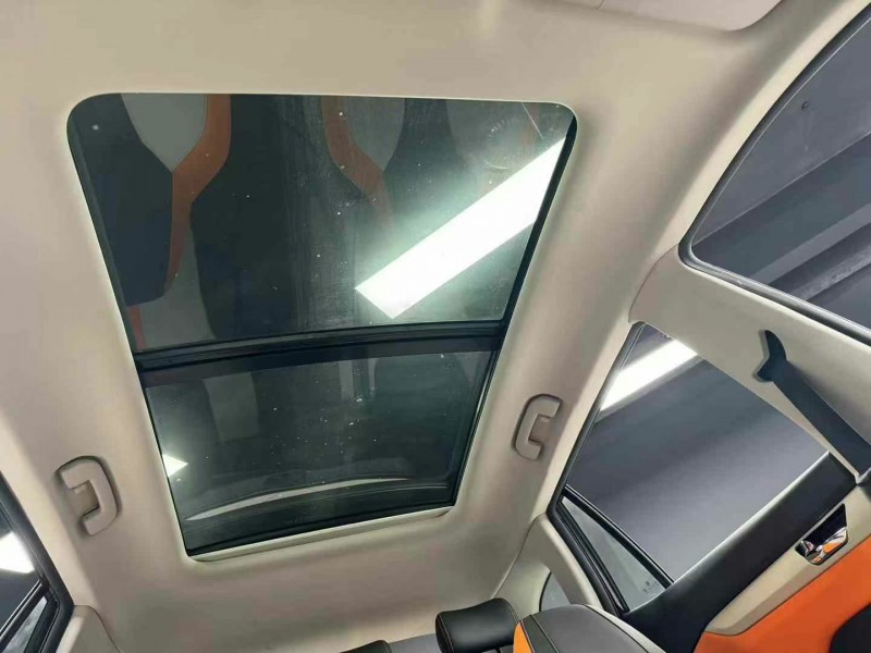 成都24年东风奕炫5