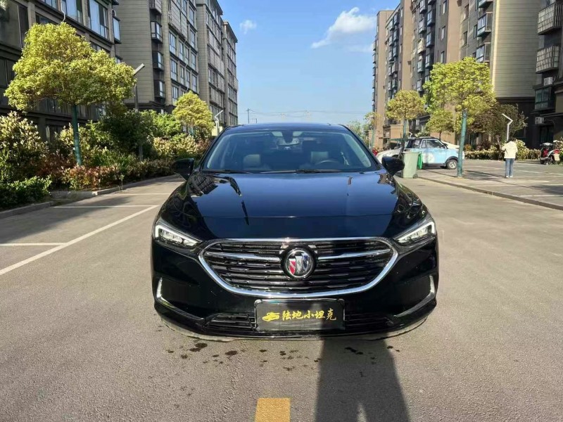 徐州20年别克君威1