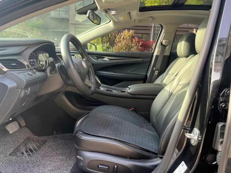 徐州20年别克君威4