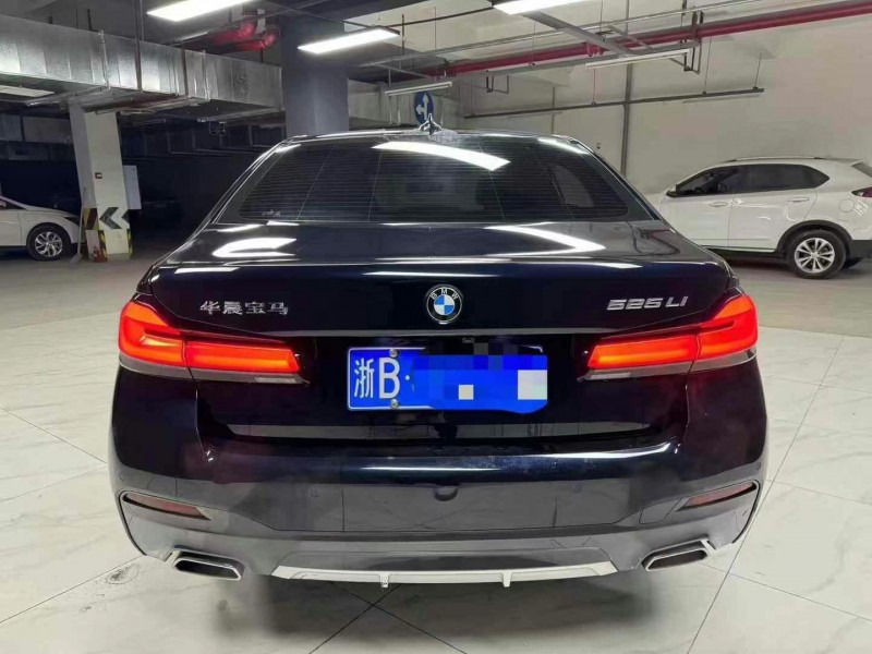成都21年宝马5系6
