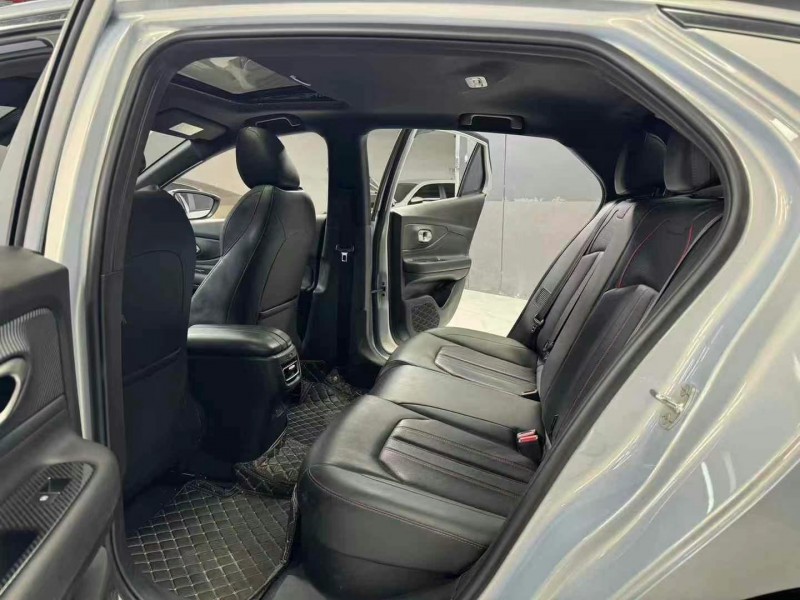 成都24年传祺影豹7