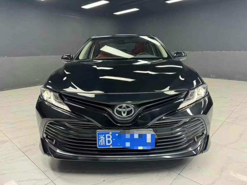 成都20年丰田凯美瑞1