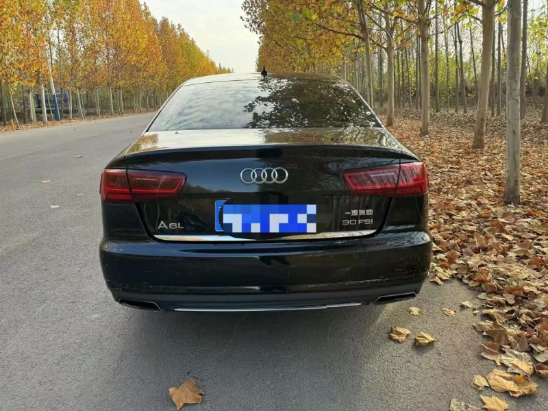 济宁16年奥迪A6L8