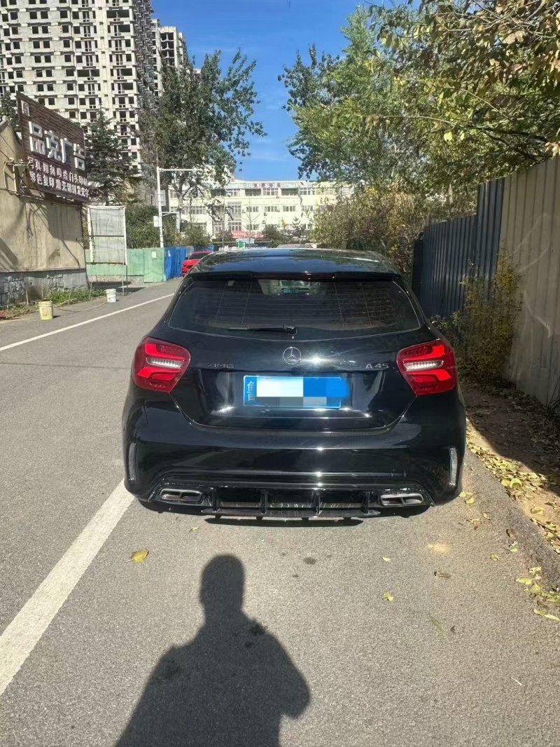 济宁16年奔驰AMG4