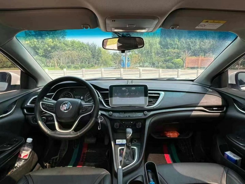 济宁19年别克英朗5