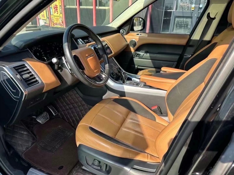 济宁18年路虎揽胜运动5