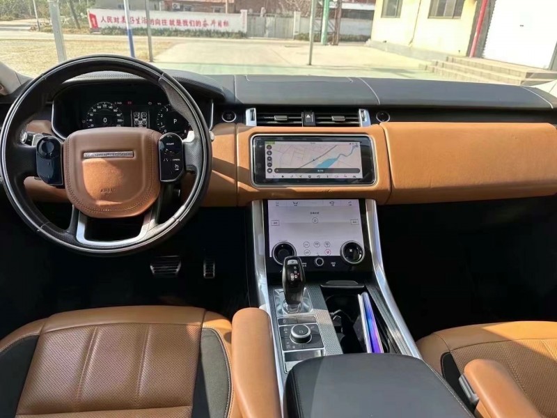 济宁18年路虎揽胜运动9