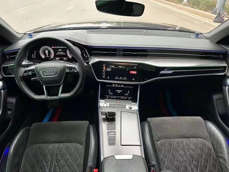 枣庄19年奥迪A6L6