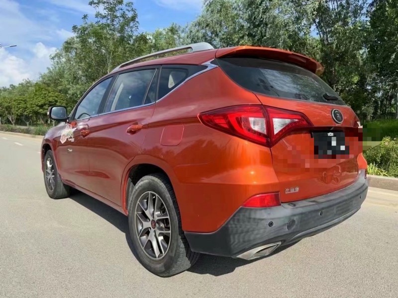 枣庄18年比亚迪宋8