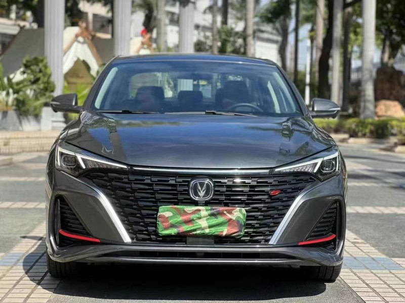 广州23年长安汽车逸动1