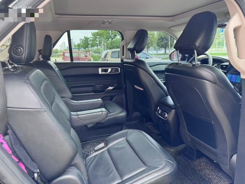 盐城21年福特探险者4