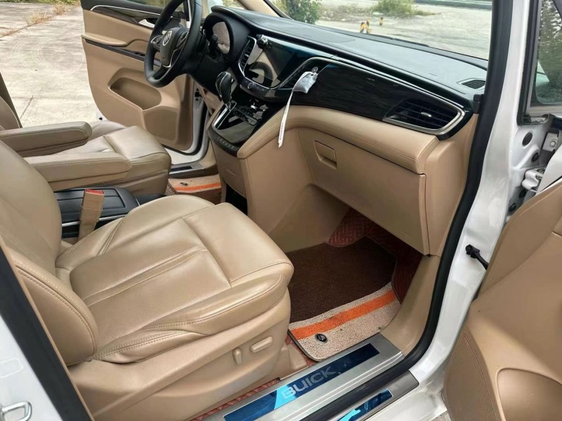 徐州19年别克GL86