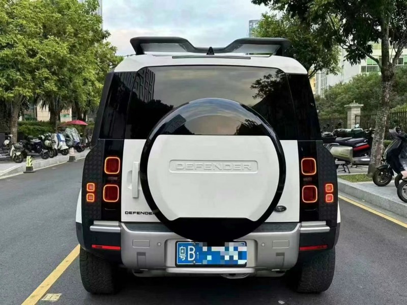 广州23年路虎卫士8