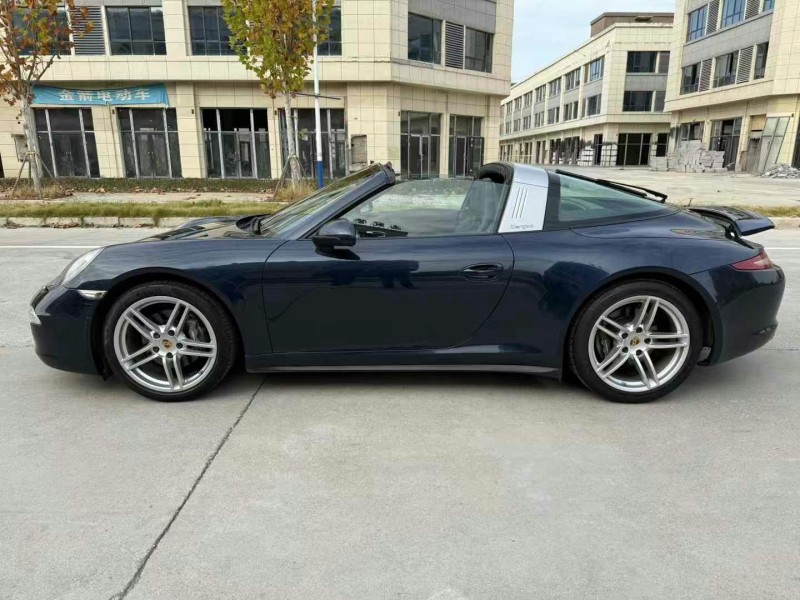 徐州16年保时捷targa6