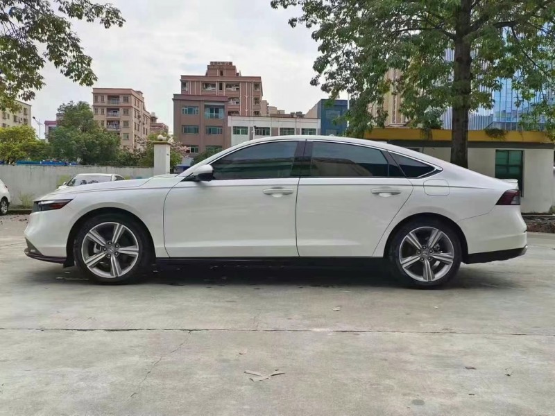 广州24年本田雅阁8