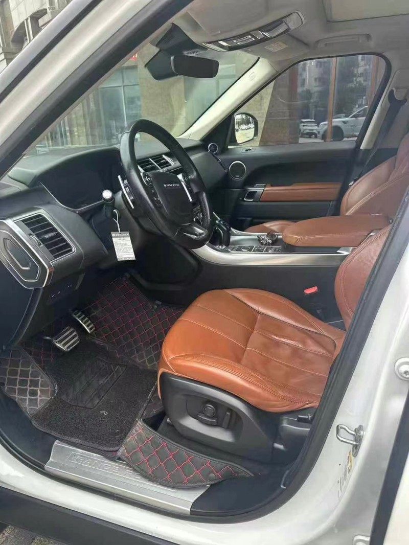 广州18年路虎揽胜运动6