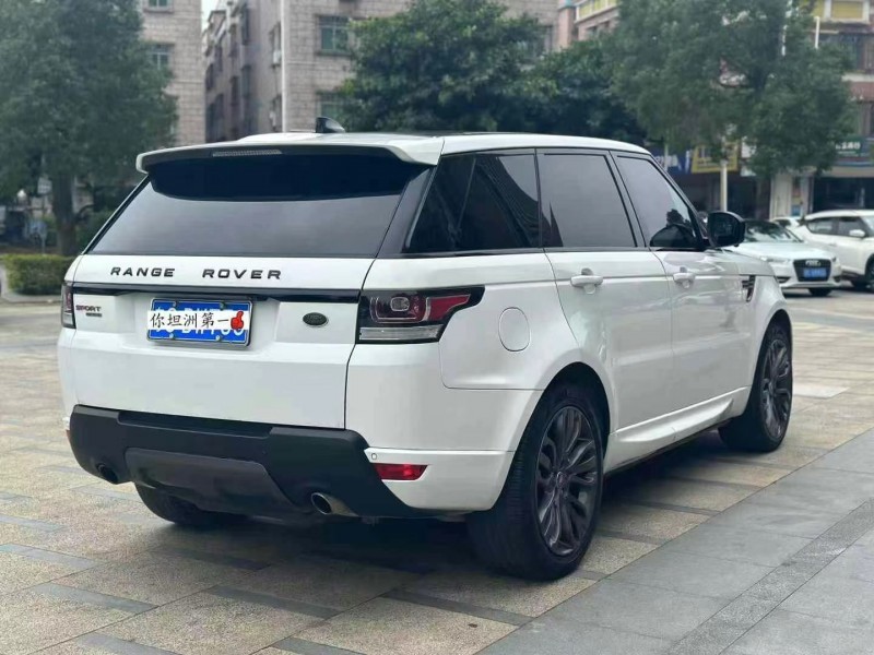 广州18年路虎揽胜运动8