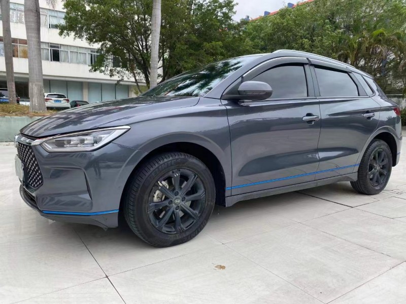 广州20年比亚迪E22