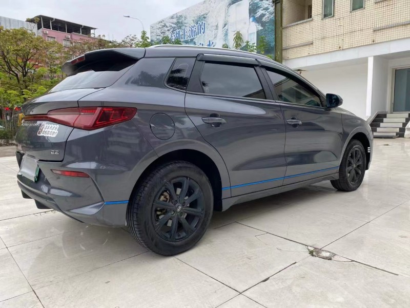 广州20年比亚迪E27