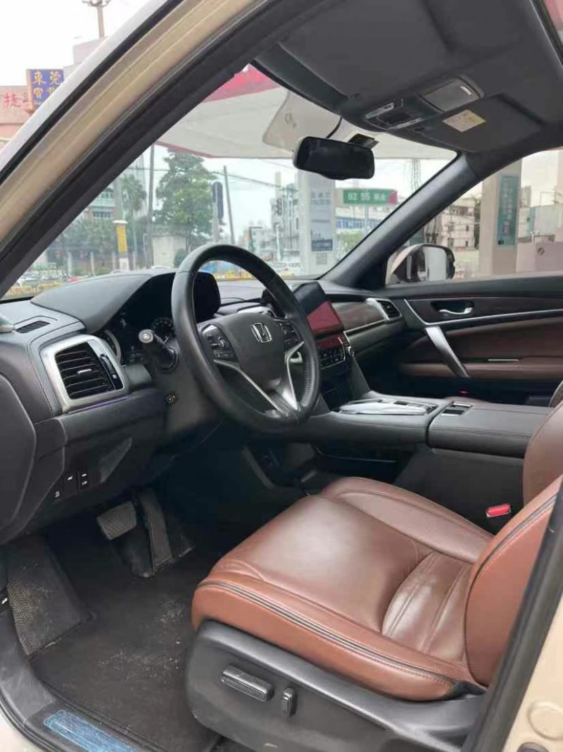 广州18年本田URV4