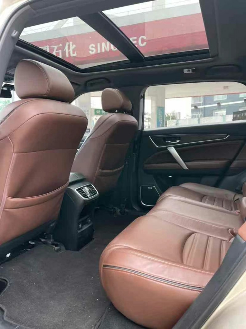 广州18年本田URV6