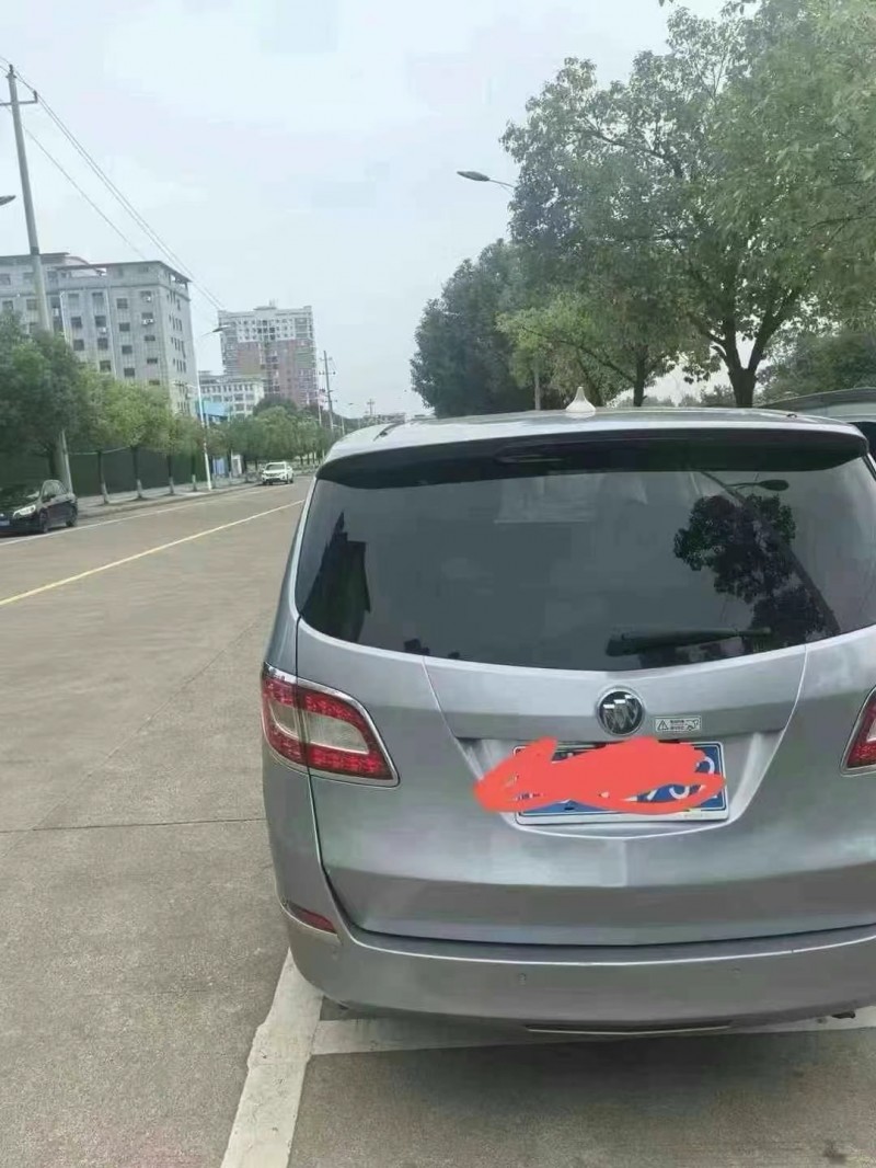 菏泽13年别克GL84