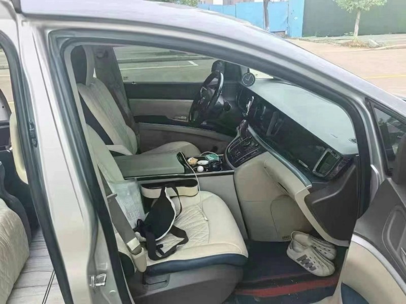 菏泽13年别克GL85