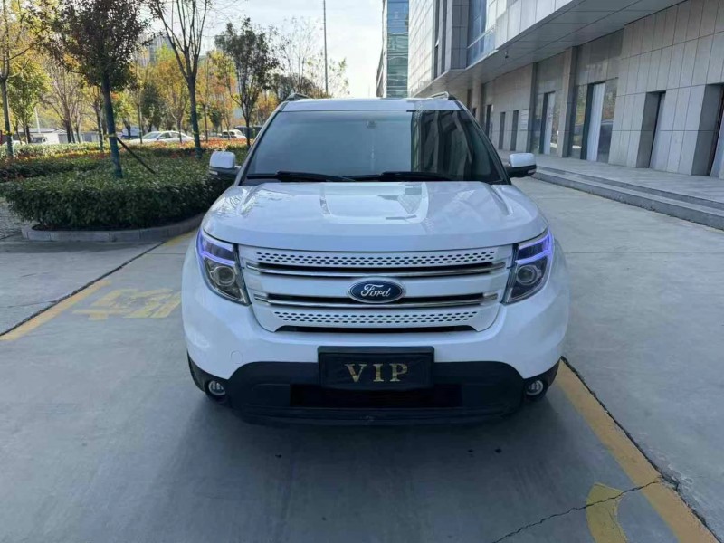 济宁14年福特探险者1