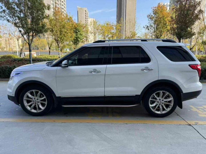 济宁14年福特探险者8