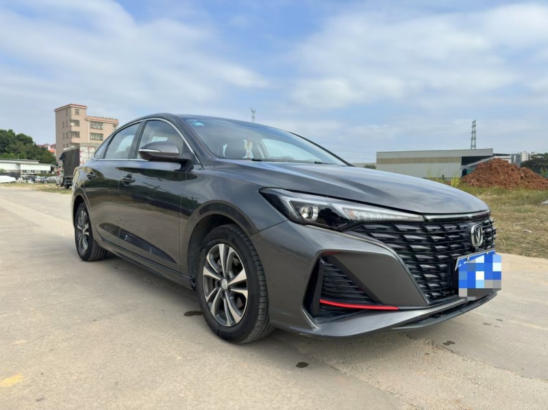 广州23年长安汽车逸动2