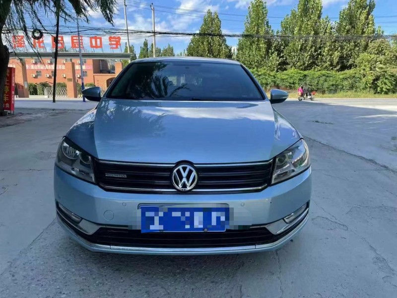 保定13年大众迈腾1