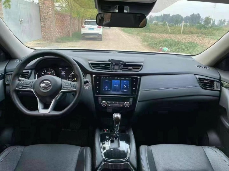 保定23年日产奇骏6