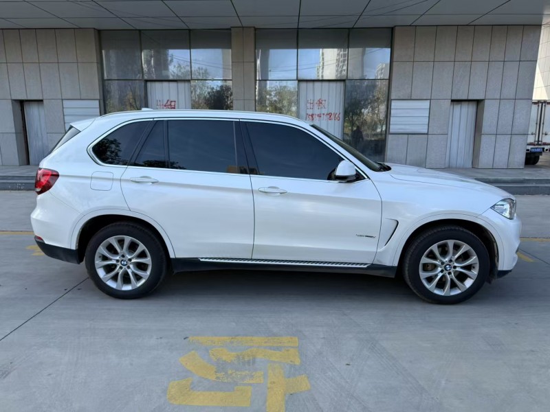 济宁18年宝马X57