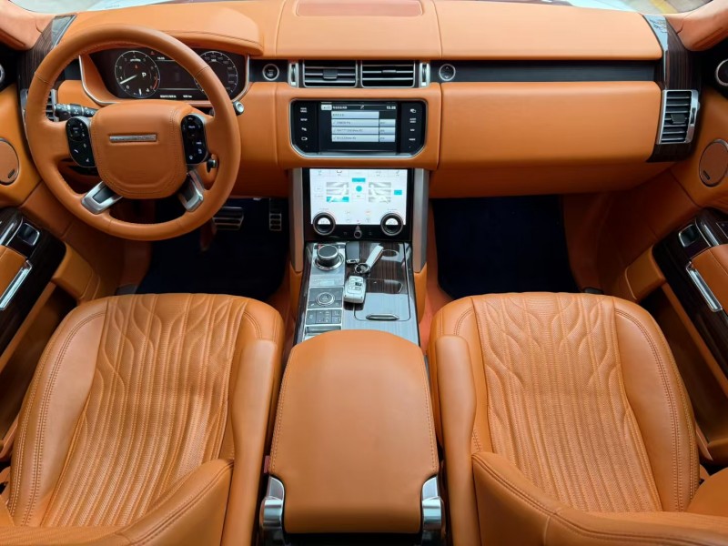 济宁16年路虎揽胜4