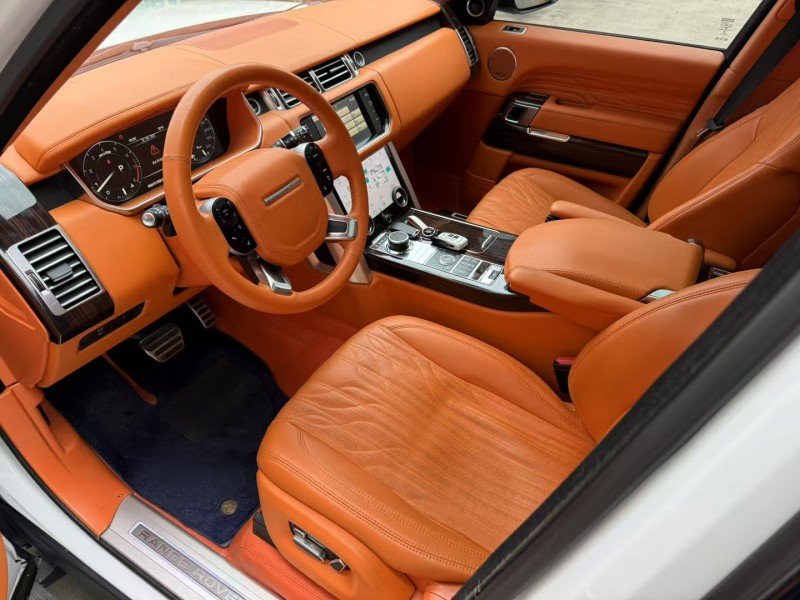 济宁16年路虎揽胜5