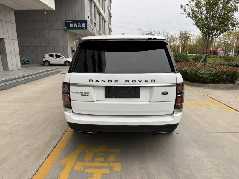 济宁16年路虎揽胜9