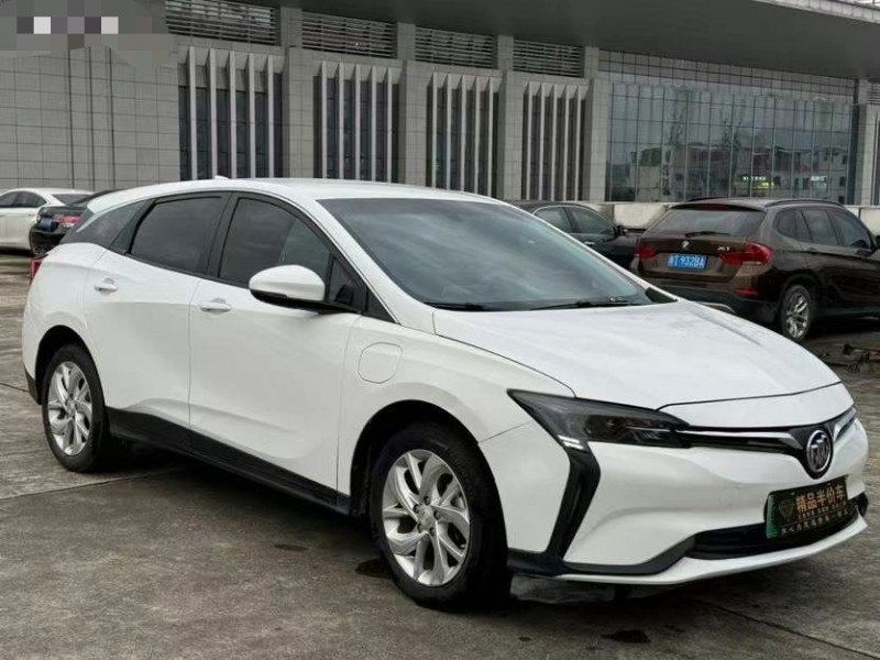 东莞23年别克微蓝2