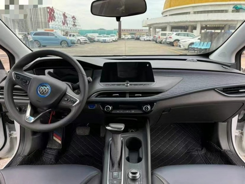 东莞23年别克微蓝5