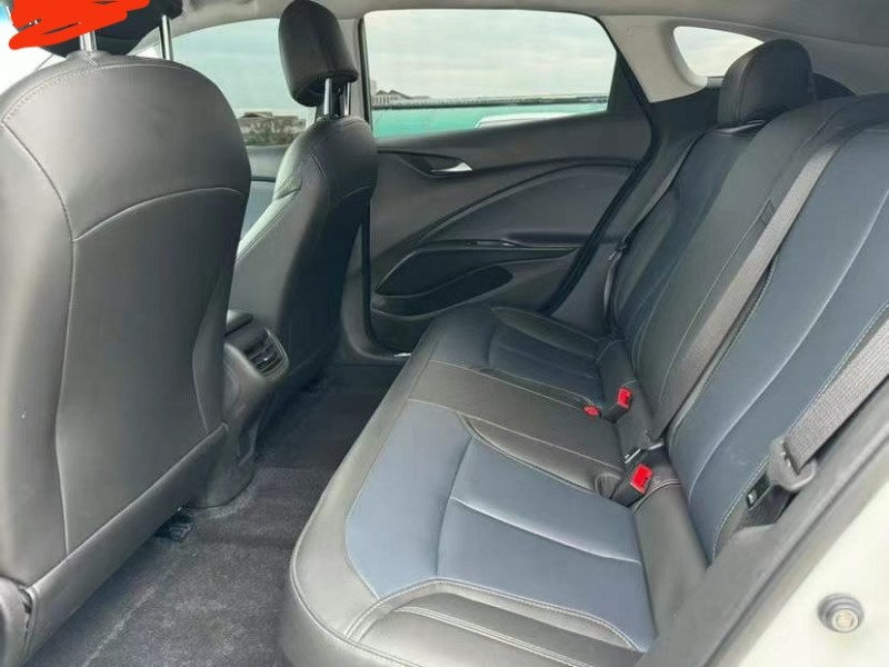 东莞23年别克微蓝6