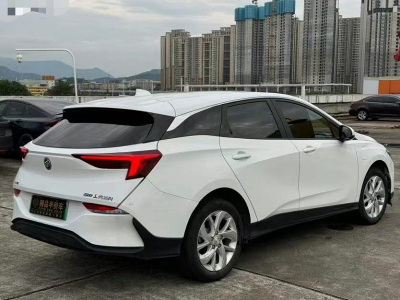 东莞23年别克微蓝7