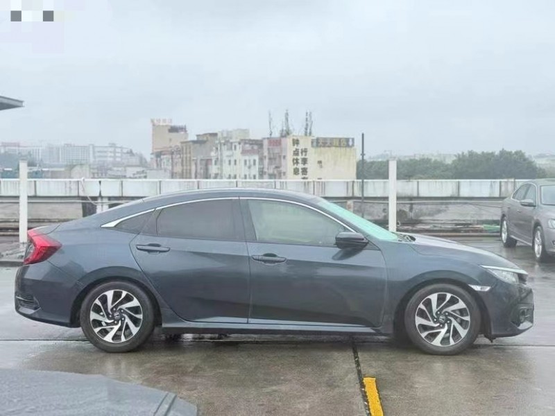 东莞18年本田思域6