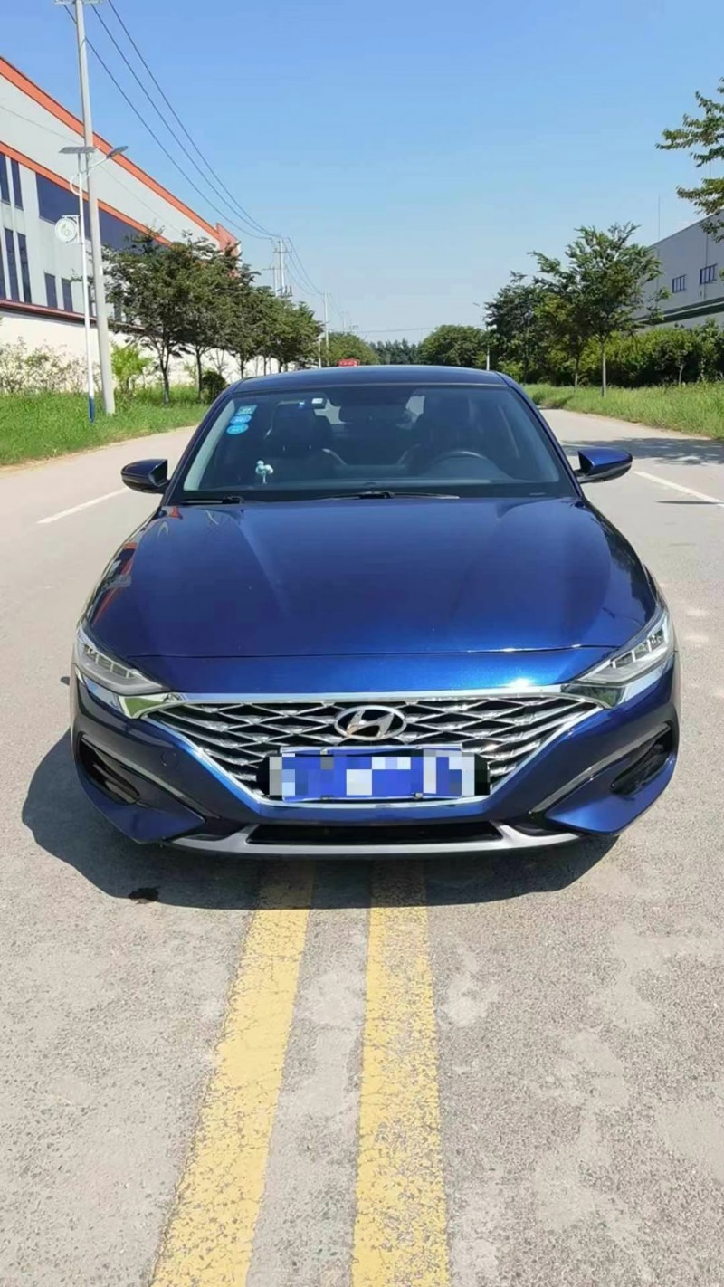 徐州19年现代菲斯塔1