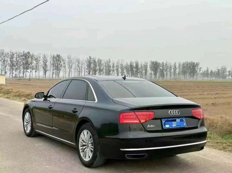 济宁14年奥迪A8L4