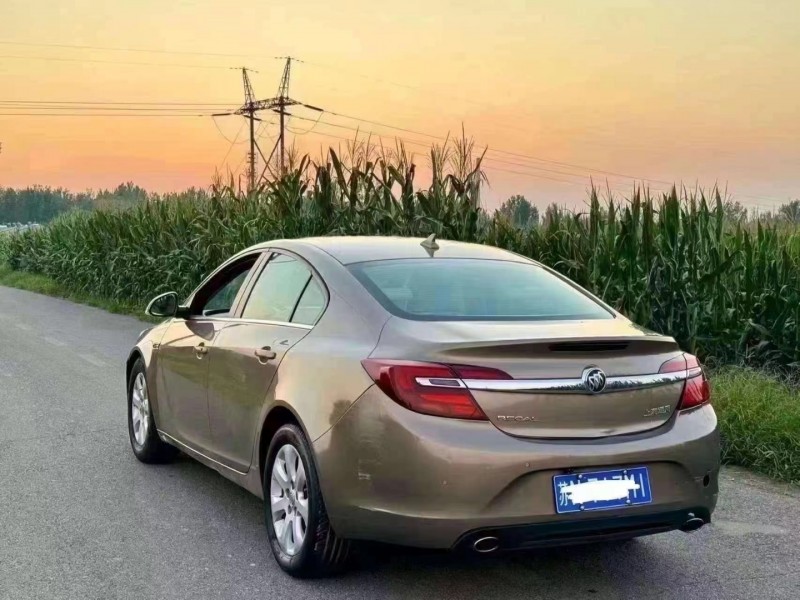 枣庄16年别克君威5