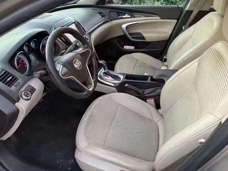 枣庄16年别克君威7