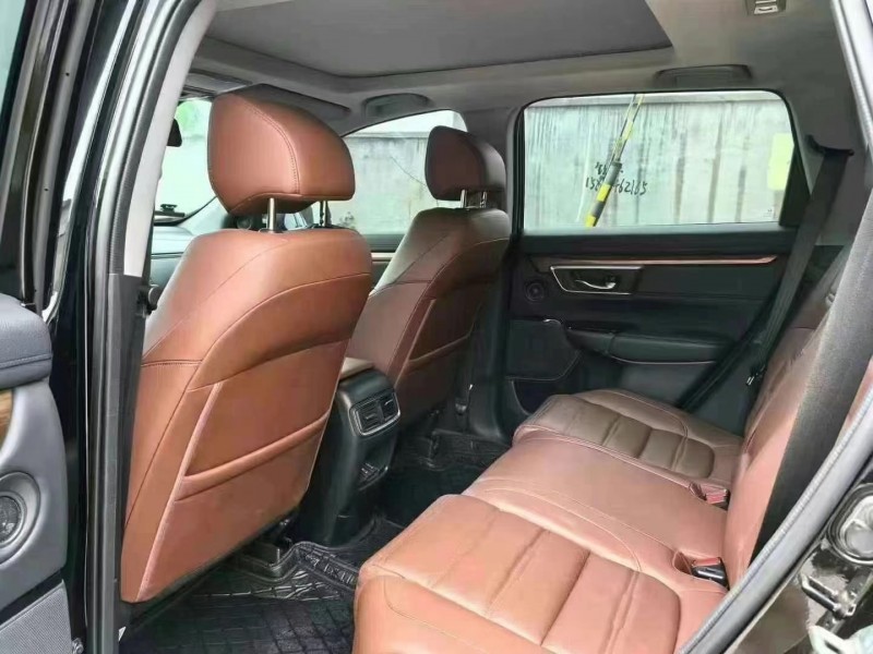 济宁22年本田CRV4