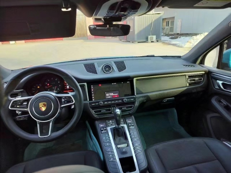 济宁21年保时捷Macan2